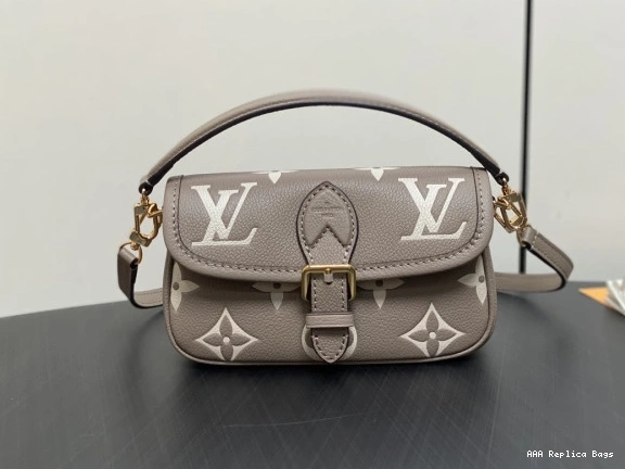 Aaa replica bags Nano CM LOUIS Diane-19*10.5*6 VUITTON 0714